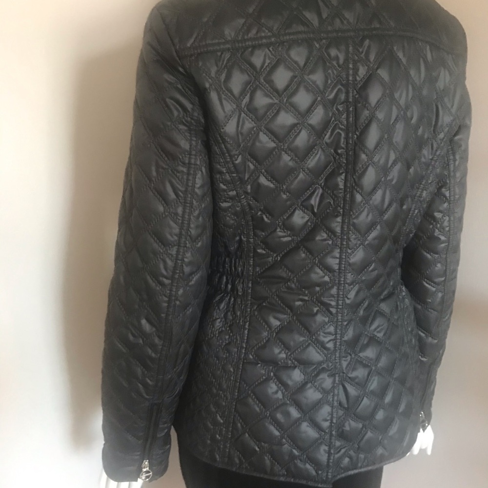Lightweight jacket - Picture 4 of 8